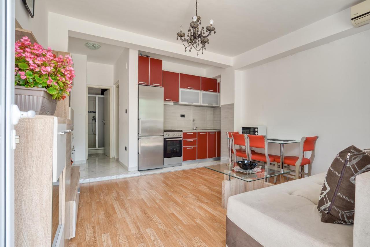Apartmani Cukic Rafailovici Будва Экстерьер фото