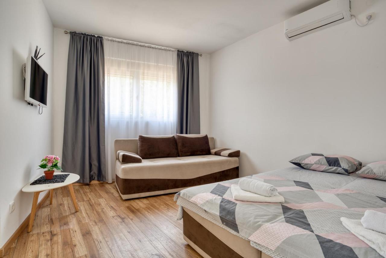 Apartmani Cukic Rafailovici Будва Экстерьер фото