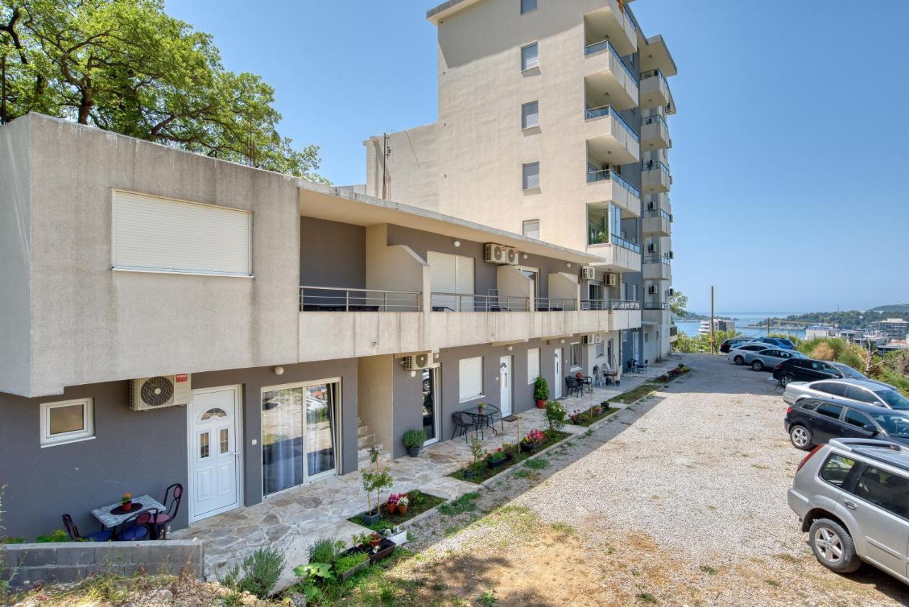 Apartmani Cukic Rafailovici Будва Экстерьер фото