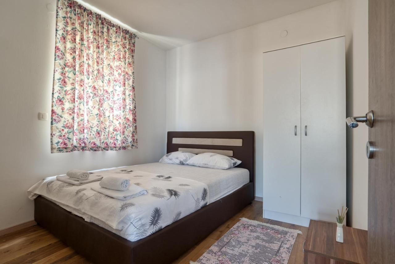 Apartmani Cukic Rafailovici Будва Экстерьер фото